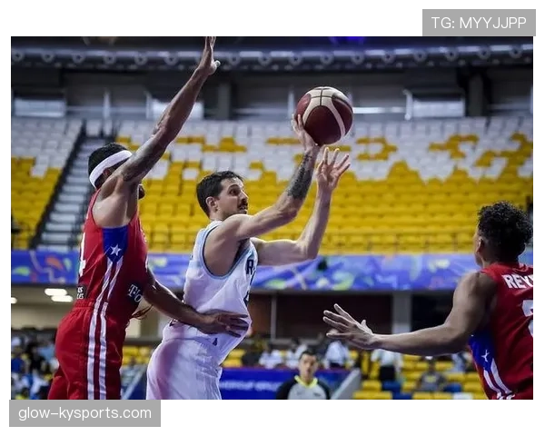 防守位置规则是什么？详解NBA与FIBA中防守三秒区与合理冲撞区的判罚标准